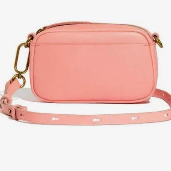 Madewell Handbags - Madewell The Leather Carabiner Mini Crossbody Bag in Pink / Dried Blossom NEW
